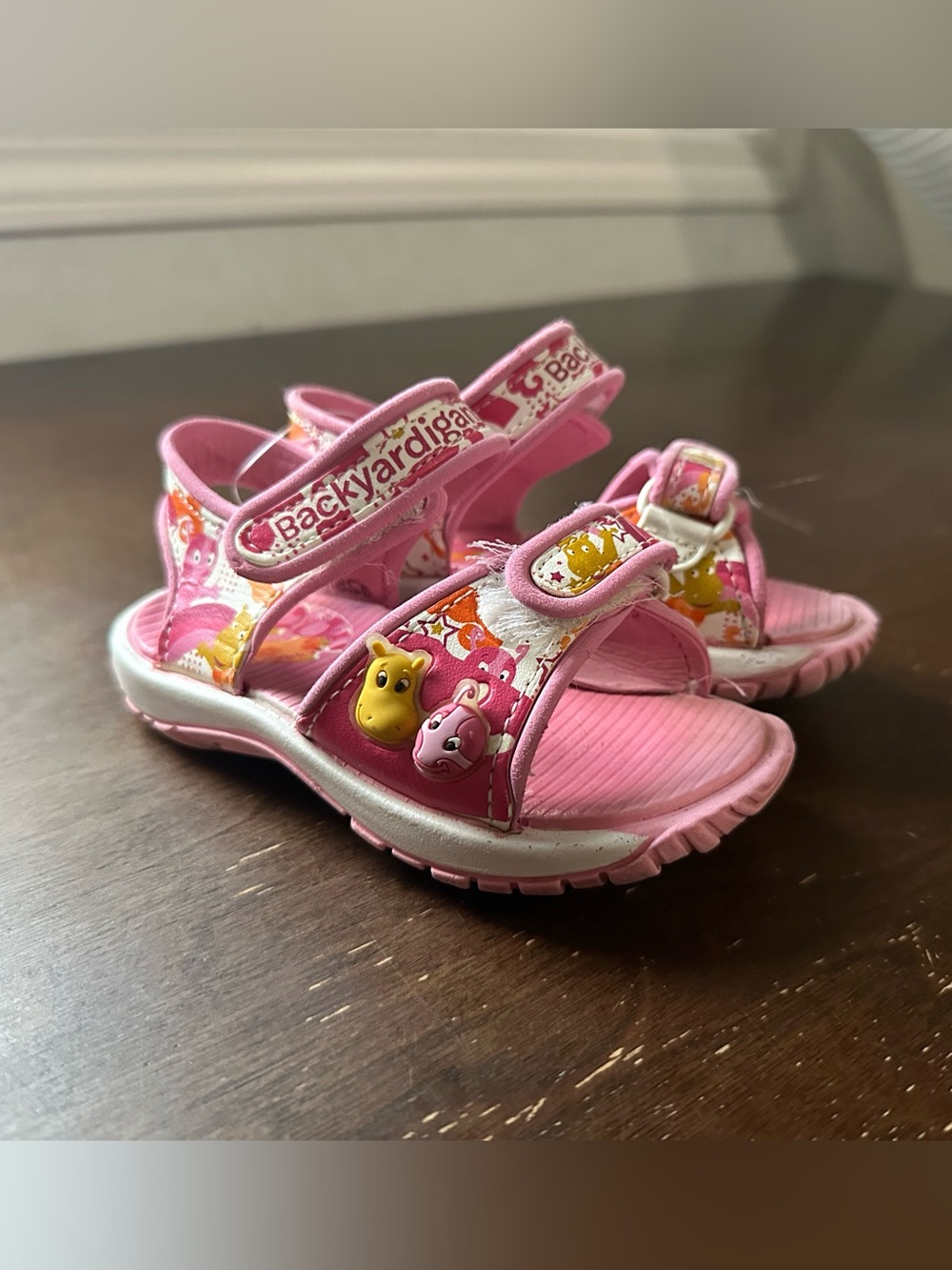 Y2K Backyardigans Pink Sandals